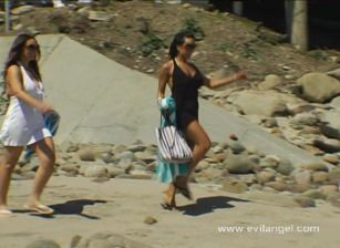 Anal Beach Buns, Scene #03