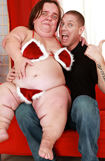 Gidget the midget pics Impossible pussy penetration pics